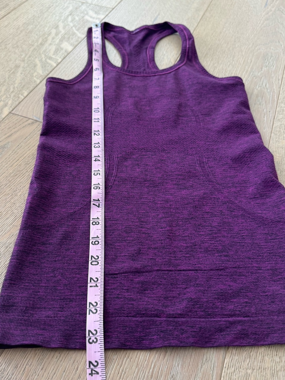 Lululemon Swiftly Tech Racerback
Black / Chilled Grape Size 2 - Picture 7 of 10